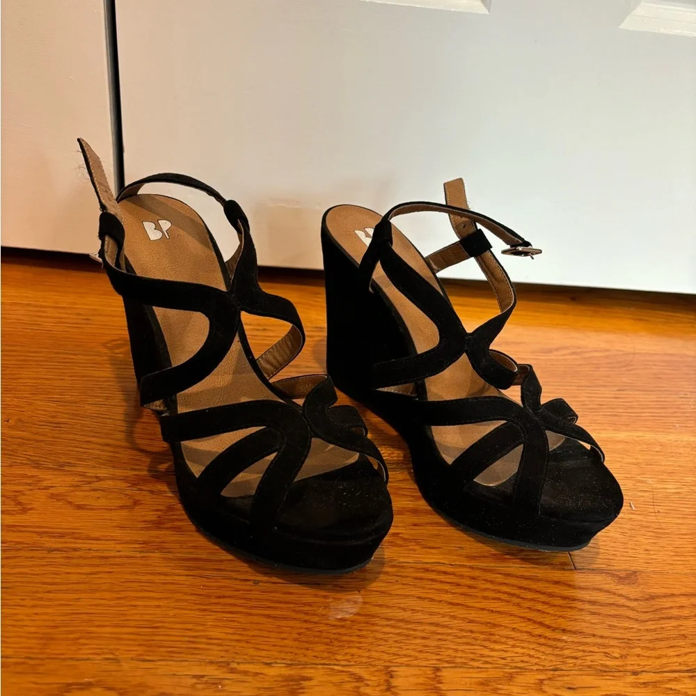 Sold. BP Black Strappy Wedges - Picture 1 of 6